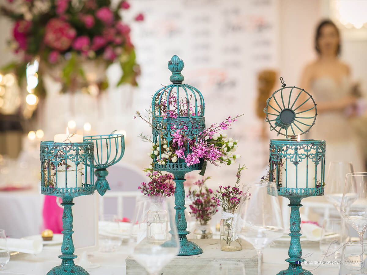 jacobi eventdekoration floristik dekoration tisch kerzenständer mit blumen q